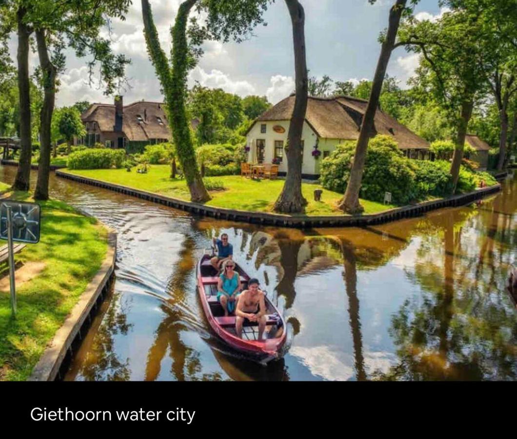 Buddha Style Family House & Jacuzzi & Sauna Near Amsterdam Vijfhuizen Esterno foto